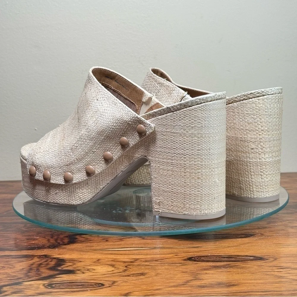Dolce Vita Emol Heels Natural Raffia